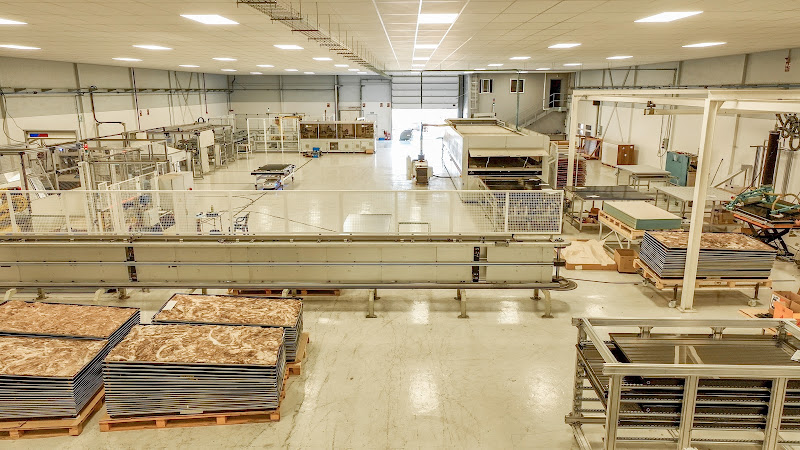 Abora Solar (Fabricante Paneles solares híbridos) - instalador