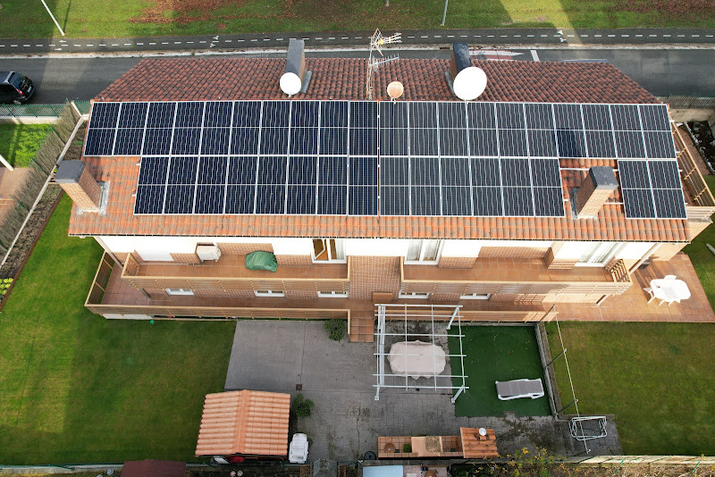 ACIMUTH Autoconsumo, Domotica, Aerotermia, Biomasa, Eficiencia Energética - instalador