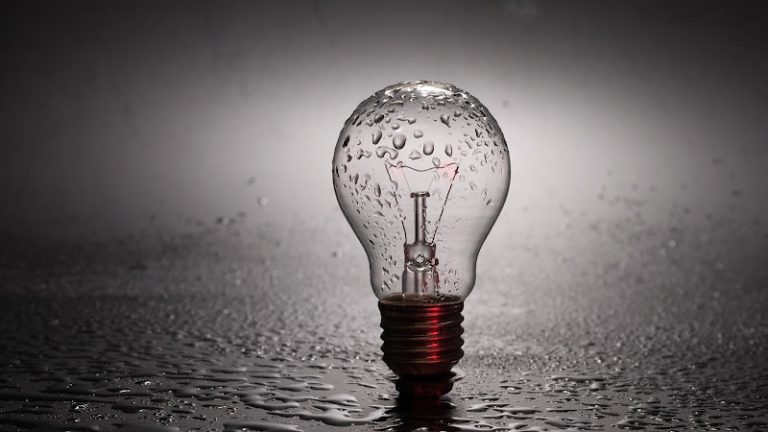 AEQ Comercializadora de Electricidad