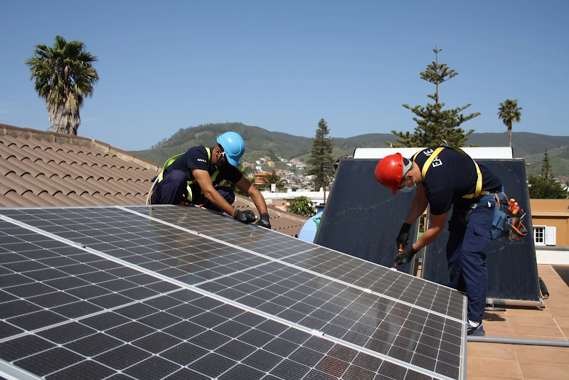 EAVE | Instalación de Placas Solares en Las Palmas de Gran Canaria - instalador