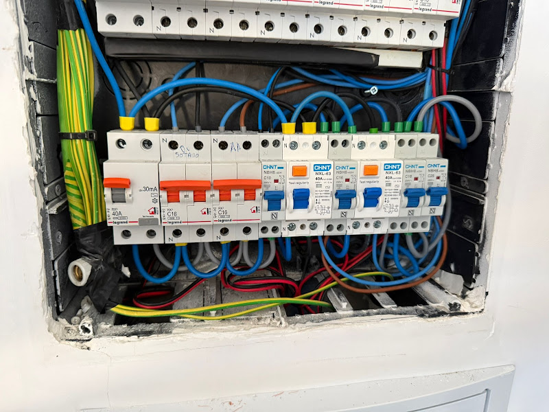 Ecoelec Instalaciones Eléctricas y Fotovoltaicas - instalador
