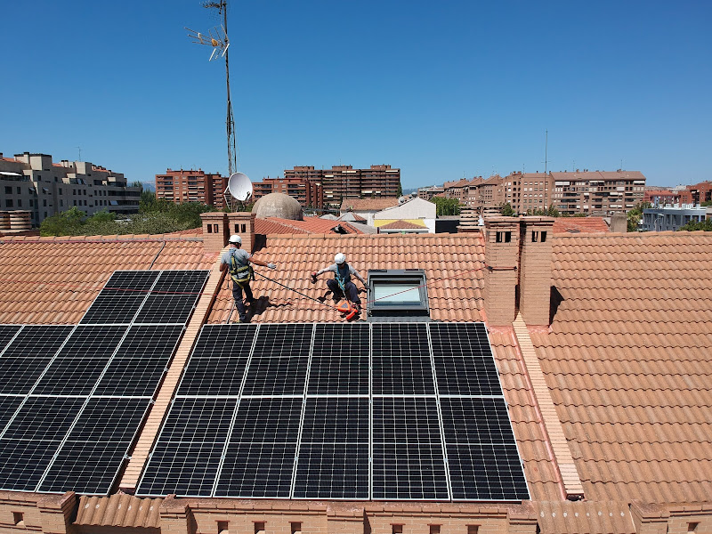 Efitar Ingeniería SL, Instalación de Placas Solares - instalador