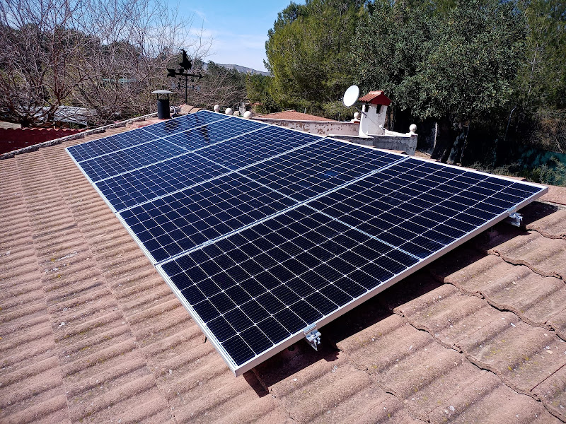 ERIS Ingenieria Solar, S.L. - instalador