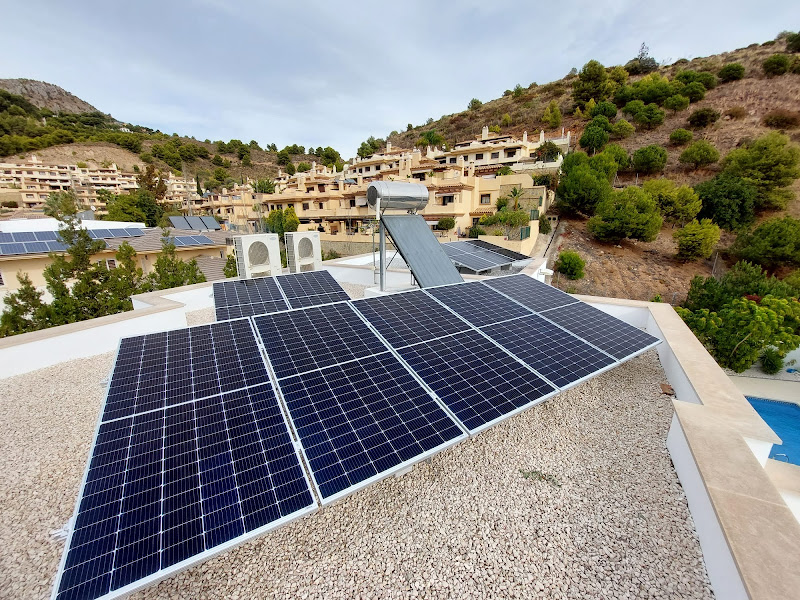 Grupo Solarsur Energía Solar S.L. - instalador