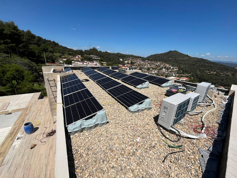 ILUMINARTE | Energía Renovable - instalador