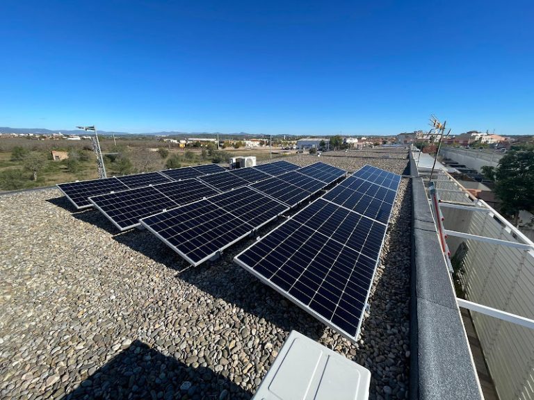 Inersis – Empresa Instaladora Paneles Solares Fotovoltaicos, Aerotermia y Climatización Industrial