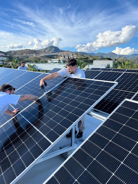 Mariposa Energía - instalador