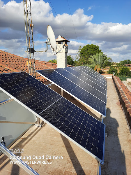 Master Wire – Fotovoltaica y Climatizacion - instalador