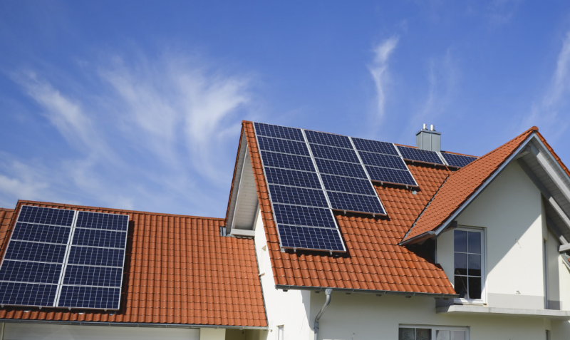 Placas solares en Asturias: Certifica Solar - instalador