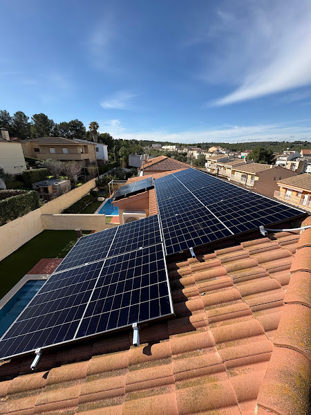 SOLARGEST RENOVABLES